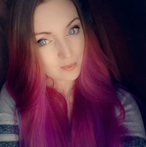 Meet your Posher, Sabrina